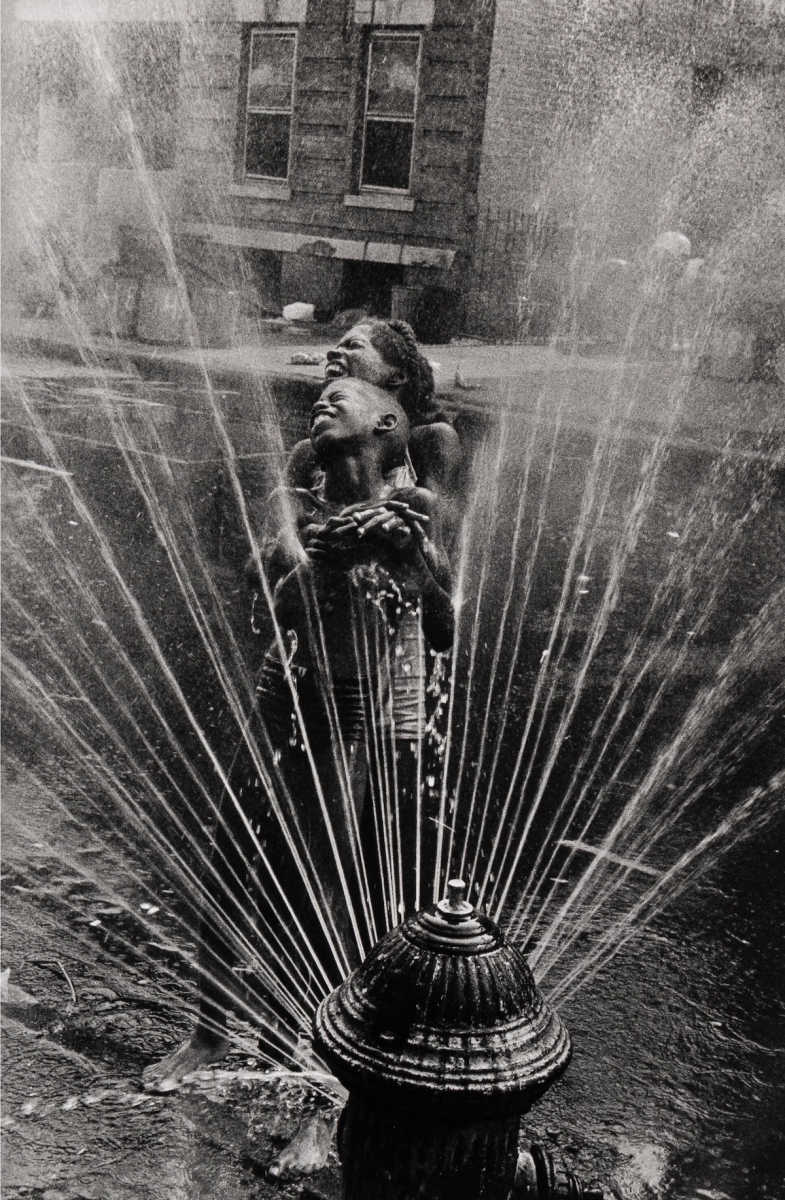 Leonard Freed - Fire Hydrant, Harlem, New York.