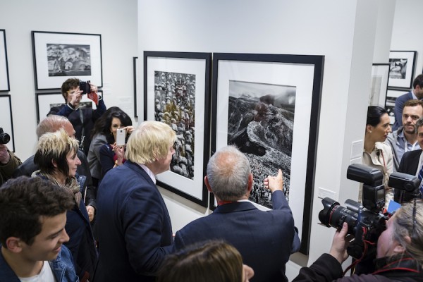 London Mayor Boris Johnson with Peter Fetterman (Photo copyright Magnus Arrevad, courtesy Photo London)
